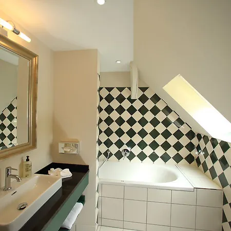 & Freiwerk Szálloda 4*